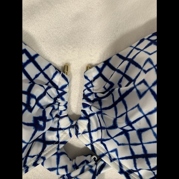 NEW A Che Mae Cutout Print Bandeau Tankini Top - Picture 3 of 9